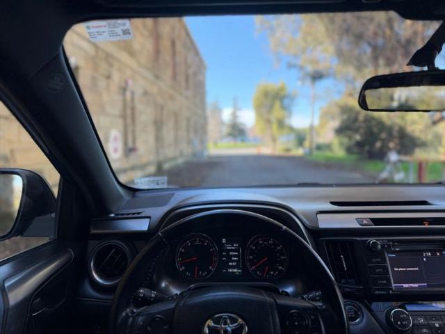 2016 Toyota RAV4 SE