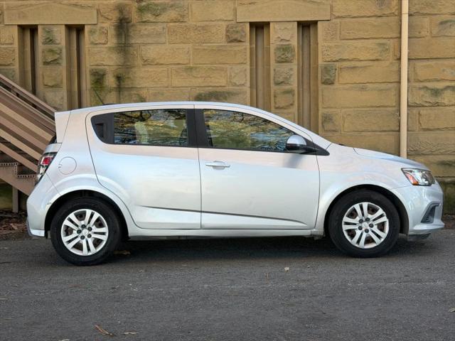 2020 Chevrolet Sonic FWD Hatchback 1FL 5-Door