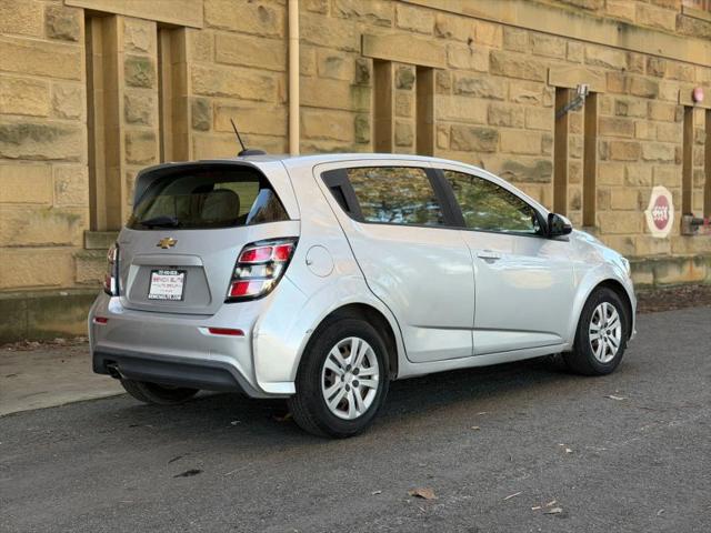 2020 Chevrolet Sonic FWD Hatchback 1FL 5-Door