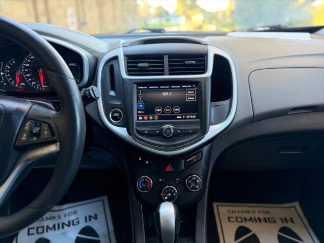 2020 Chevrolet Sonic FWD Hatchback 1FL 5-Door
