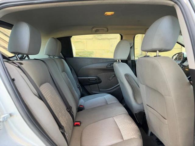 2020 Chevrolet Sonic FWD Hatchback 1FL 5-Door