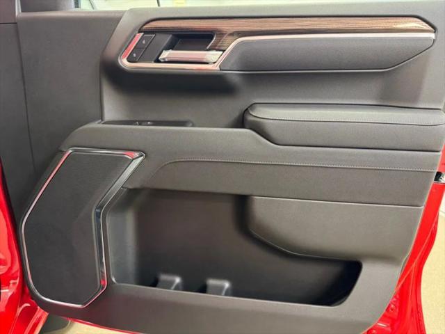 2026 Chevrolet Silverado 1500 4WD Crew Cab Standard Bed LT