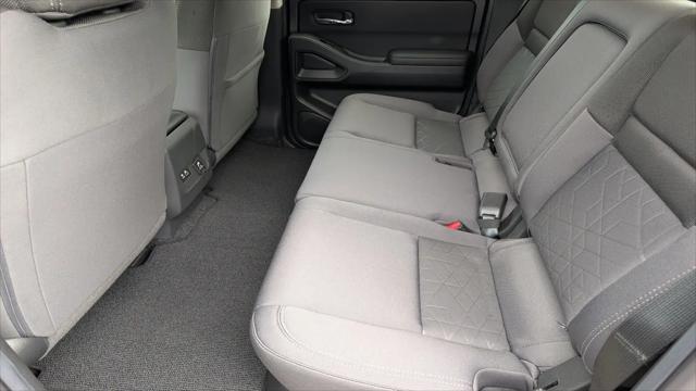 2026 Nissan Frontier Crew Cab SV 4x2