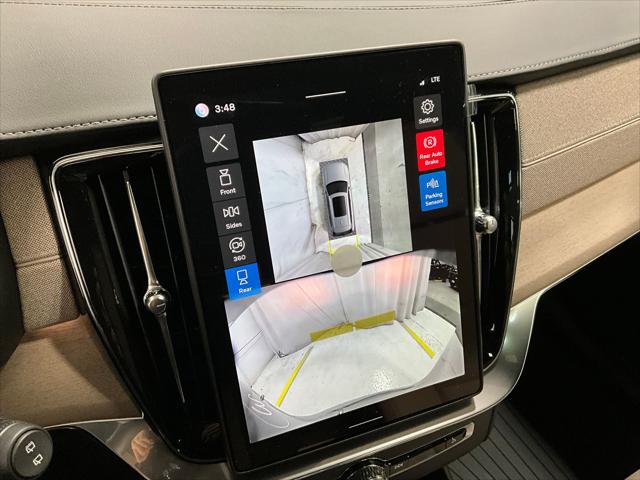 2026 Volvo XC90 Plug-In Hybrid Plus, T8 AWD, Electric/Gasoline, Bright, 7 Seats