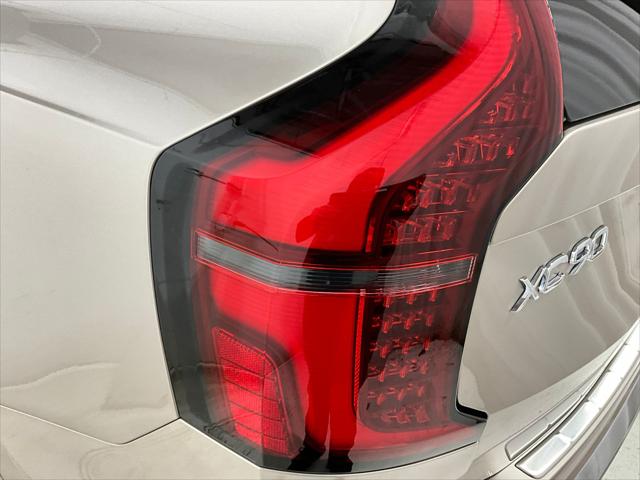 2026 Volvo XC90 Plug-In Hybrid Plus, T8 AWD, Electric/Gasoline, Bright, 7 Seats