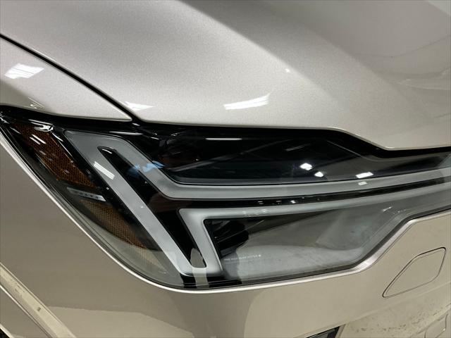 2026 Volvo XC90 Plug-In Hybrid Plus, T8 AWD, Electric/Gasoline, Bright, 7 Seats