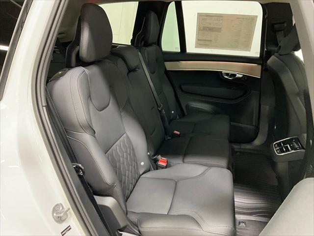 2026 Volvo XC90 Plus, B6 AWD Gas (mild hybrid), Gasoline, Bright, 7 Seats