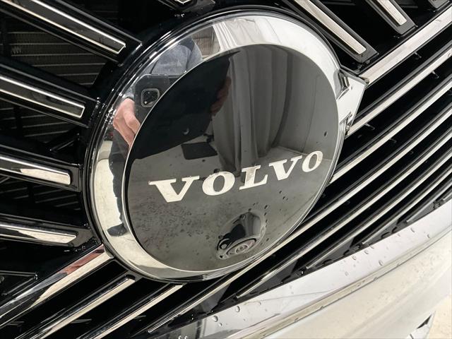 2026 Volvo XC90 Plus, B6 AWD Gas (mild hybrid), Gasoline, Bright, 7 Seats