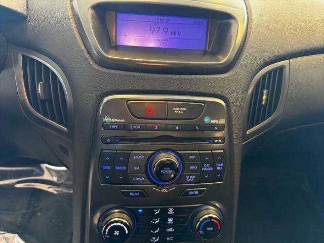 2011 Hyundai Genesis Coupe 2.0T