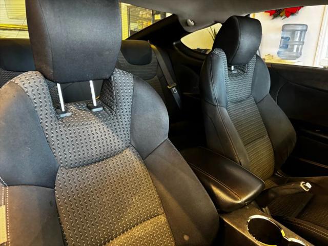 2011 Hyundai Genesis Coupe 2.0T