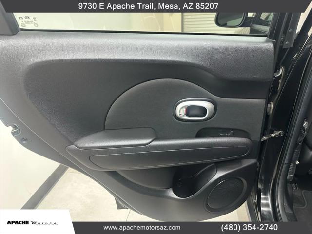 2015 Kia Soul Base
