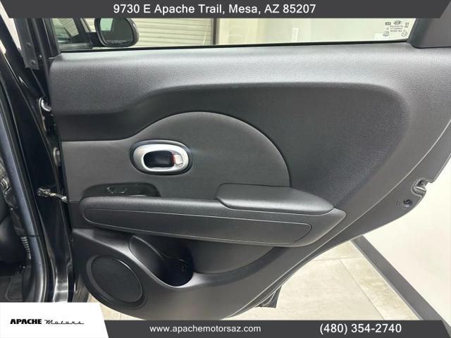 2015 Kia Soul Base