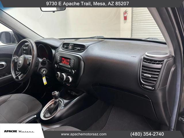 2015 Kia Soul Base