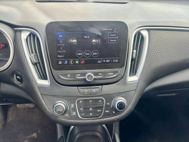 2022 Chevrolet Malibu FWD LT