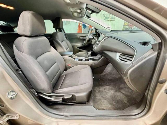 2022 Chevrolet Malibu FWD LT