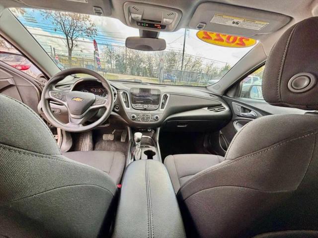 2022 Chevrolet Malibu FWD LT