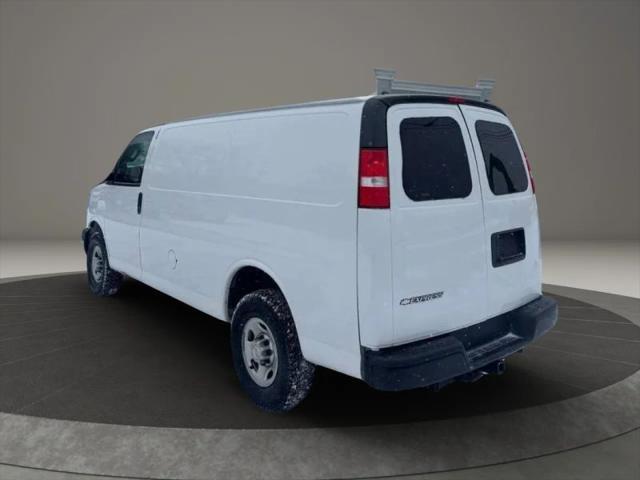 2021 Chevrolet Express Cargo Van RWD 2500 Regular Wheelbase WT