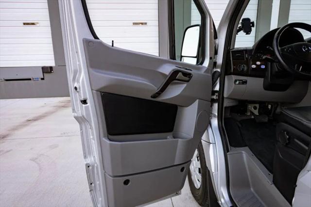 2015 Mercedes-Benz Sprinter 2500 High Roof
