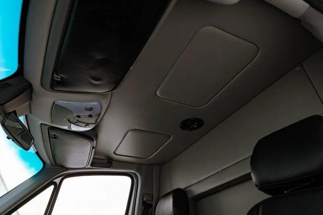 2015 Mercedes-Benz Sprinter 2500 High Roof