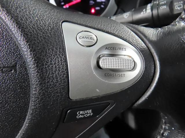 2016 Nissan JUKE SL