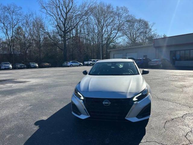 2024 Nissan Altima SV FWD
