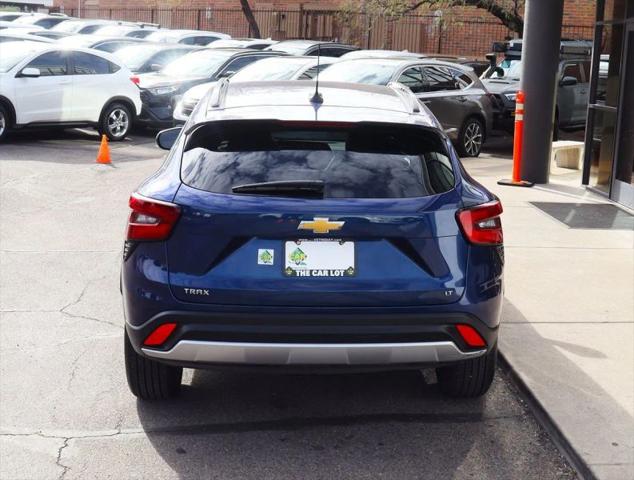 2024 Chevrolet Trax FWD LT