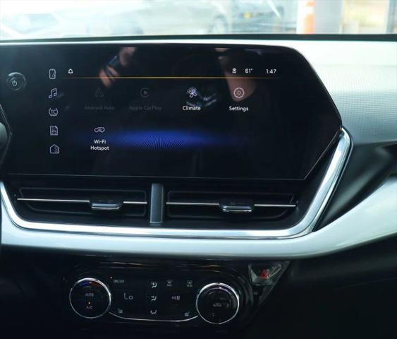 2024 Chevrolet Trax FWD LT
