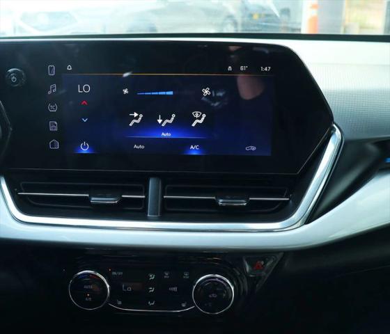 2024 Chevrolet Trax FWD LT