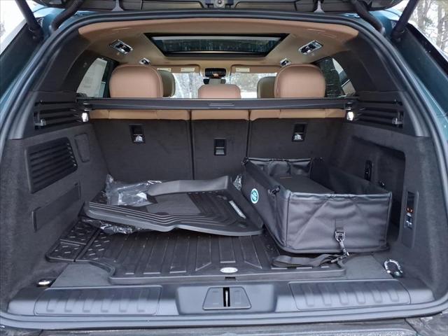 2025 Land Rover Range Rover Sport P360 SE