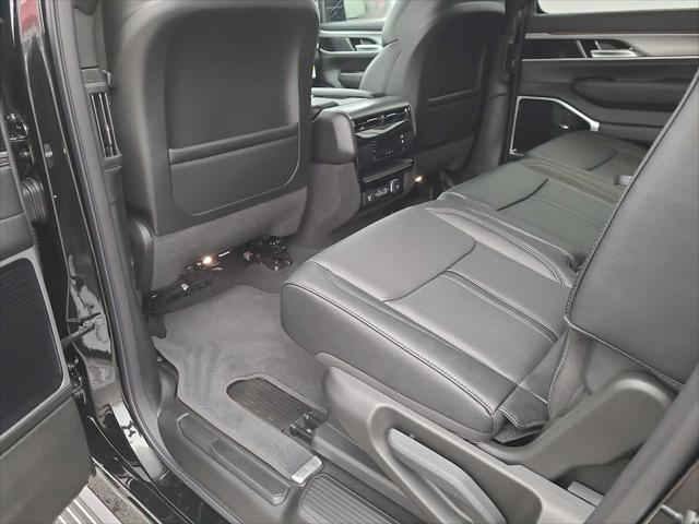 2026 Jeep Grand Wagoneer Limited Altitude 4x4