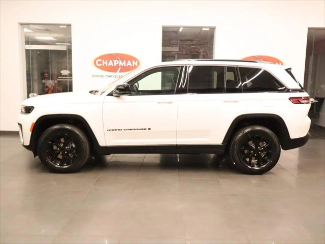 2026 Jeep Grand Cherokee Altitude 4x4