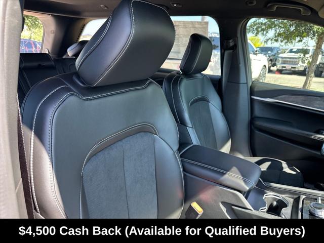 2026 Jeep Grand Cherokee Altitude 4x4