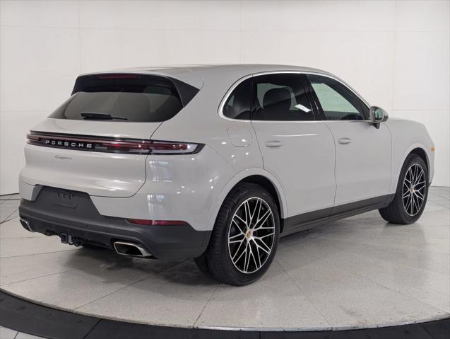 2026 Porsche Cayenne Unknown