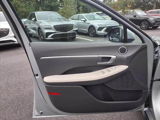 2026 Hyundai Sonata Hybrid Blue