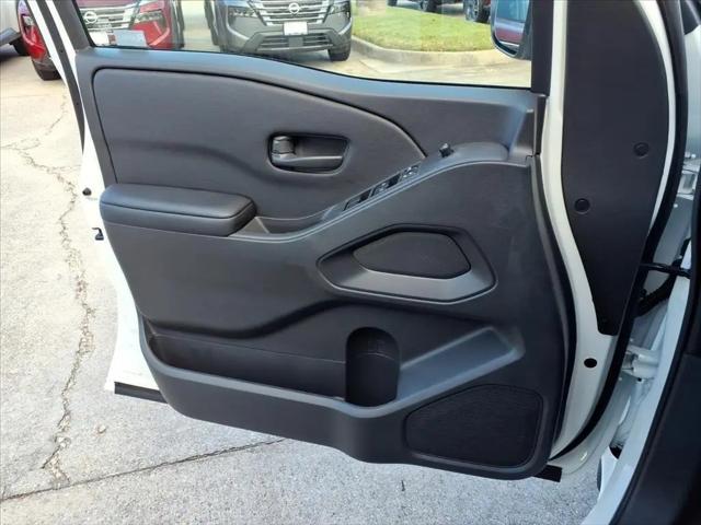 2026 Nissan Frontier Crew Cab SV 4x2
