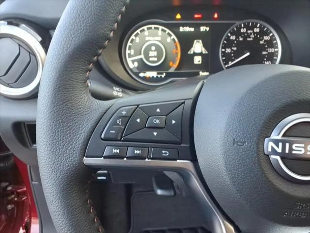 2025 Nissan Versa 1.6 SR