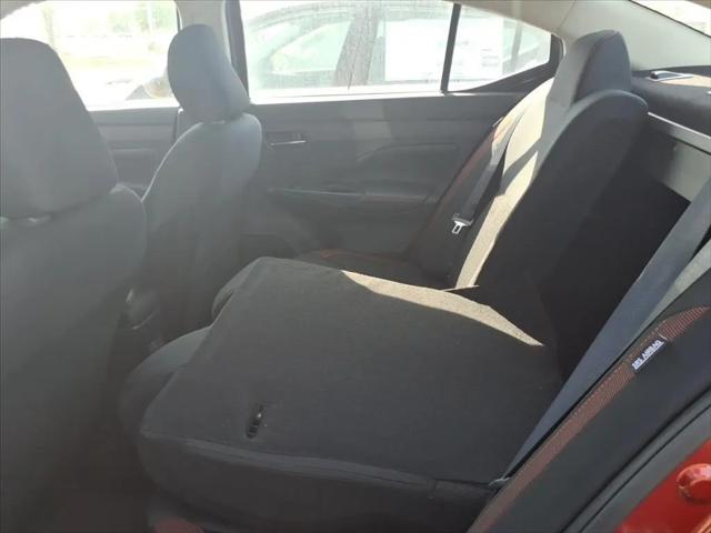 2025 Nissan Versa 1.6 SR