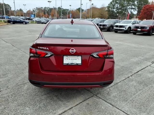 2025 Nissan Versa 1.6 SR
