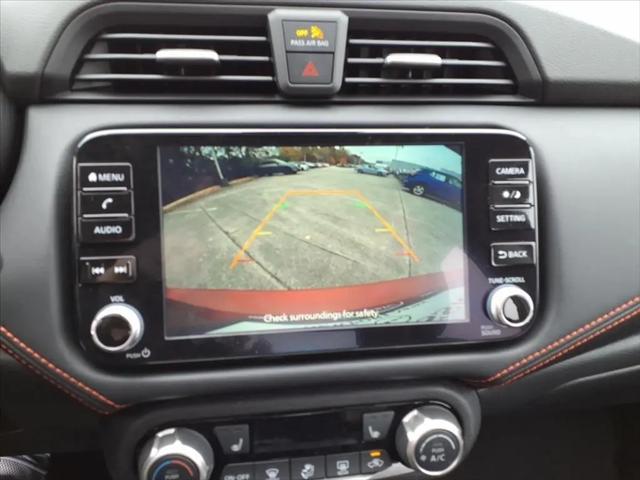2025 Nissan Versa 1.6 SR