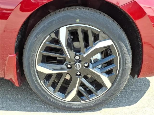 2025 Nissan Versa 1.6 SR
