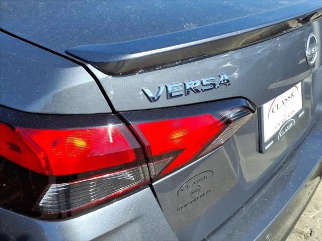 2025 Nissan Versa 1.6 SR