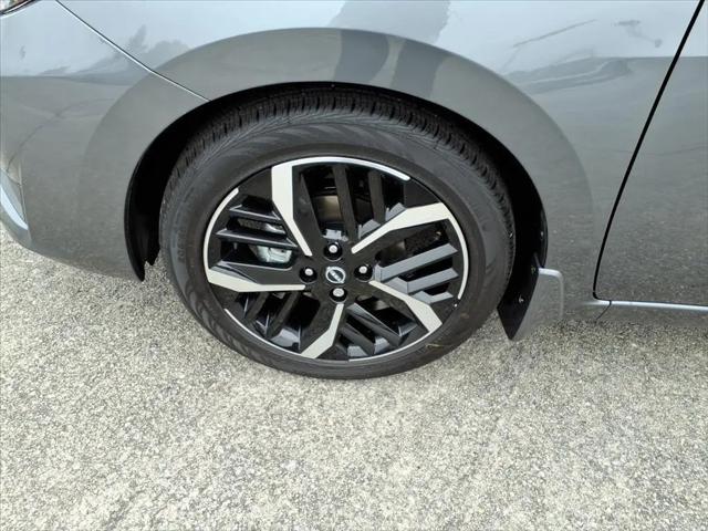 2025 Nissan Versa 1.6 SR