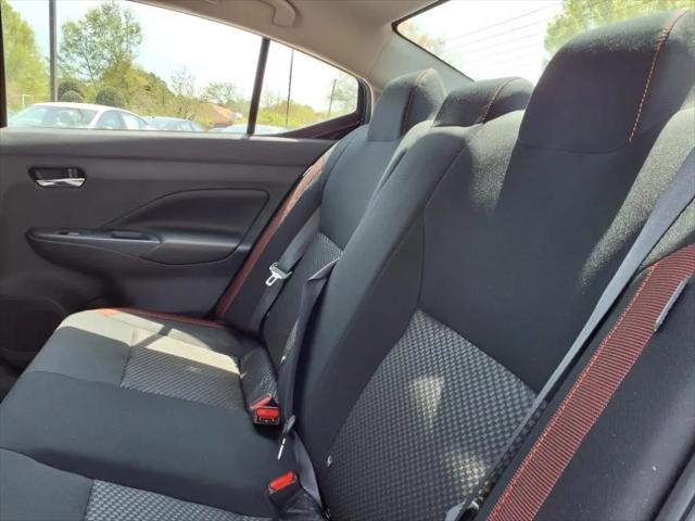 2025 Nissan Versa 1.6 SR