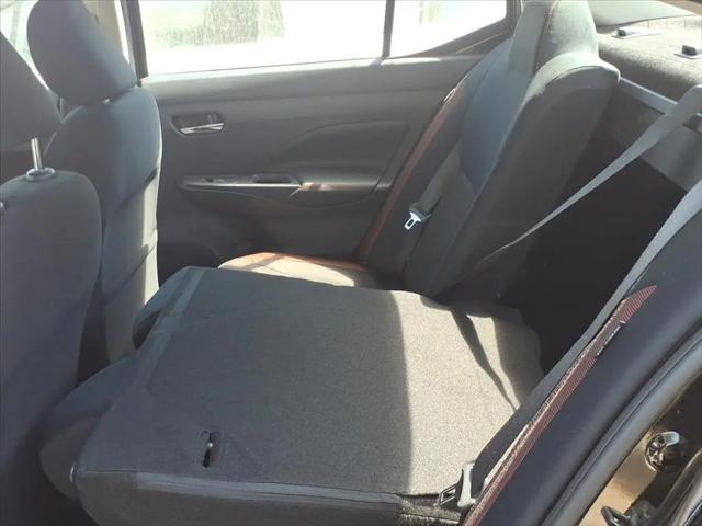 2025 Nissan Versa 1.6 SR