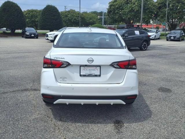 2025 Nissan Versa 1.6 SV