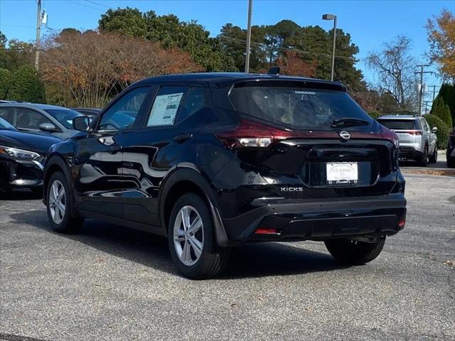 2025 Nissan Kicks S