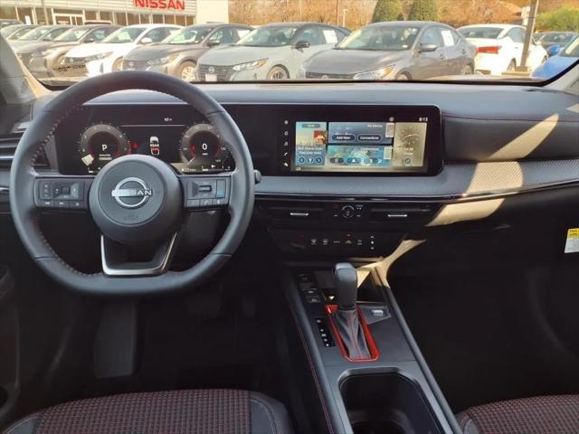 2025 Nissan Kicks SR Intelligent AWD