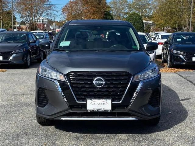 2025 Nissan Kicks S