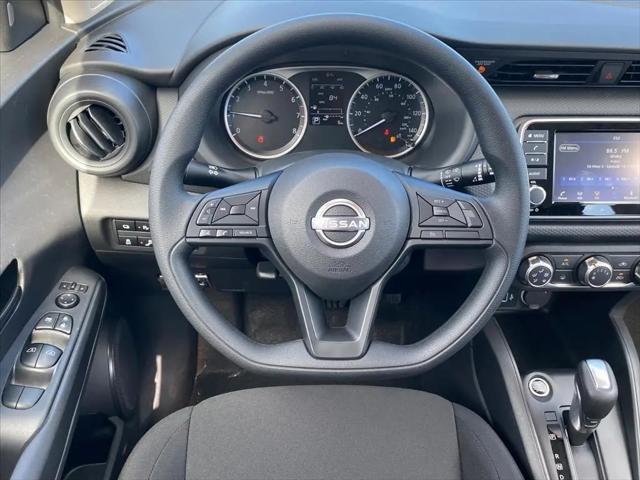 2025 Nissan Kicks S