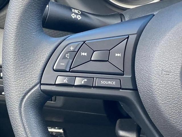 2025 Nissan Kicks S